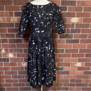 Samantha Sung Black and White Abstract Print Dress Size Small